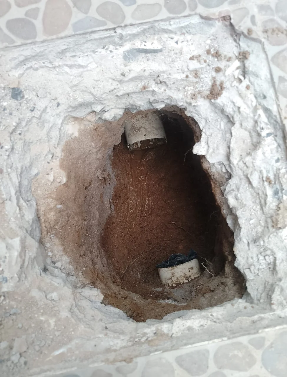 Fuga De Agua Reparando